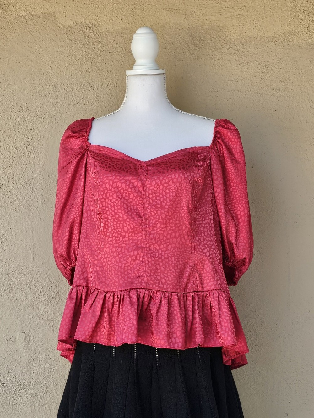 Milk & Honey Red Sweetheart Neckline Peplum W/ Tie & Puff Sleeves SZ 3X
